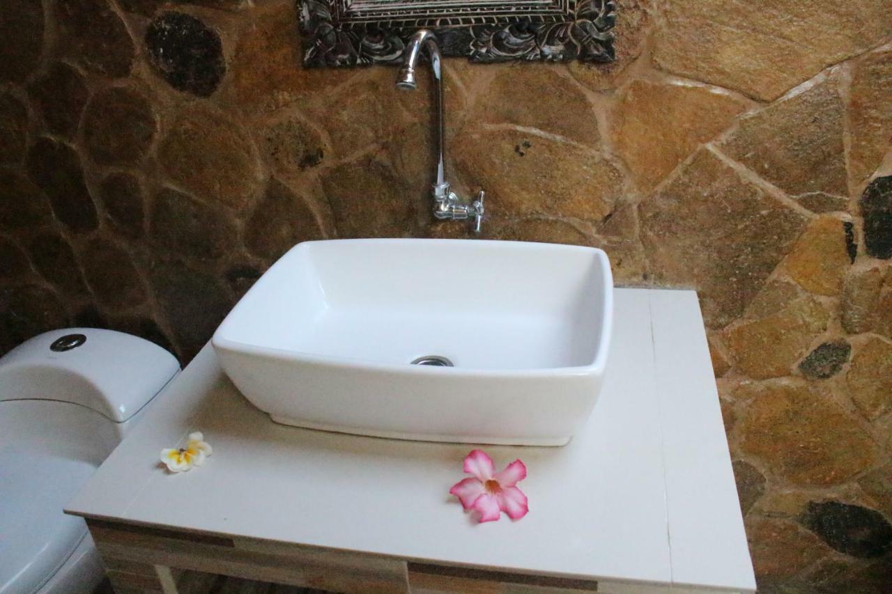 Bamboo Bali Hill Bungalows Amed Dış mekan fotoğraf
