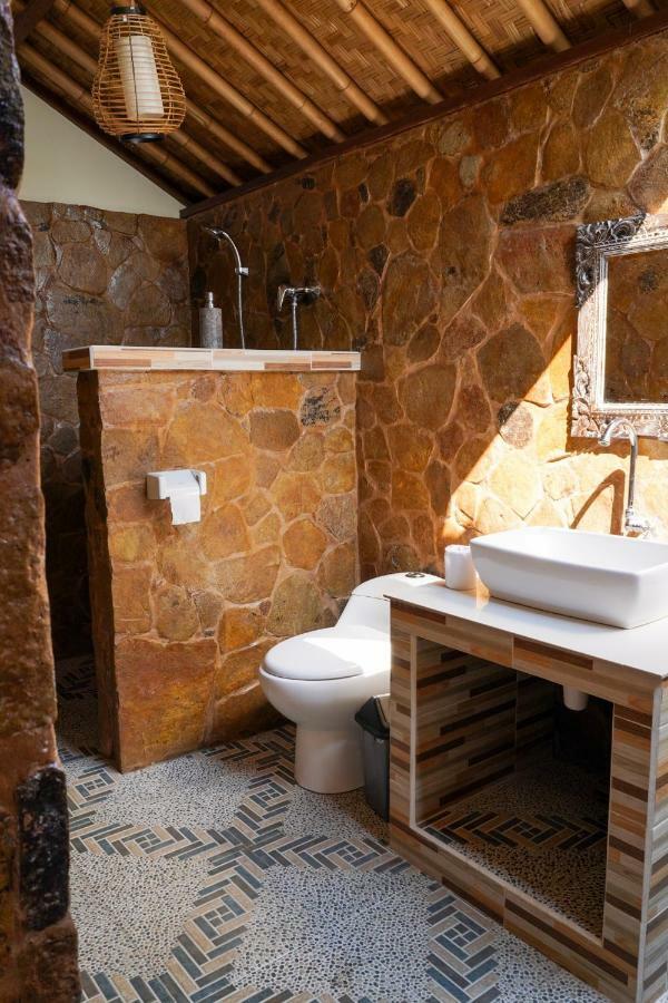 Bamboo Bali Hill Bungalows Amed Dış mekan fotoğraf